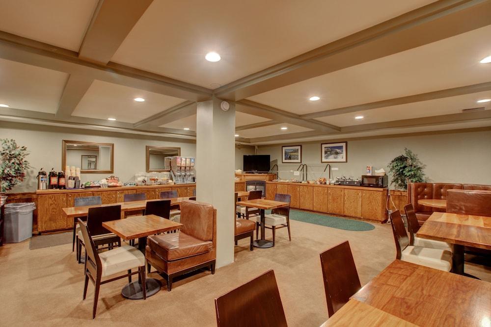 The Mammoth Creek Hotel Mammoth Lakes