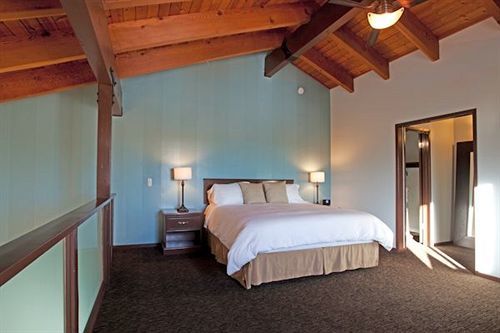 The Mammoth Creek Hotel Mammoth Lakes