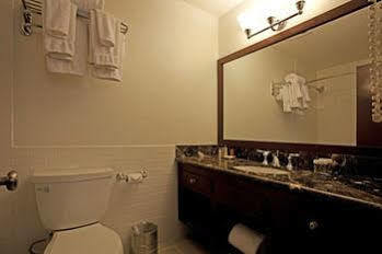 Hotel The Mammoth Creek 3*